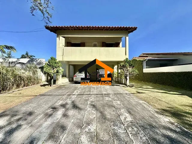 Casa com 600m² 3 quartos e 2 banheiros, à venda, no bairro Jardim do Golf I em Jandira