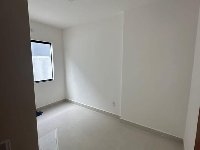 Casa 2 quartos e 1 banheiro, à venda, no bairro Cidade Jardim em Campos dos Goytacazes