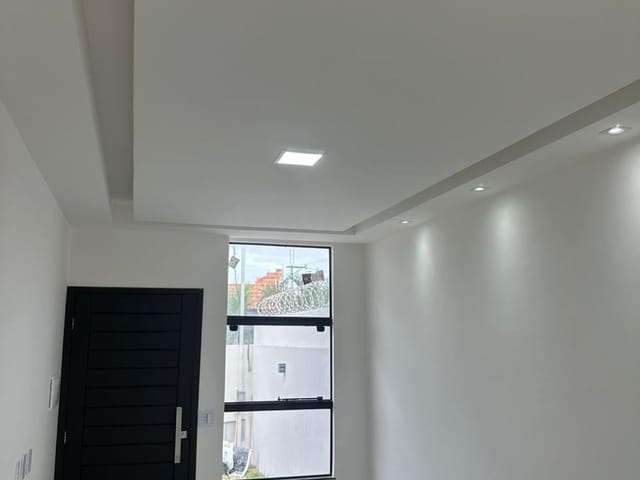 Casa 2 quartos e 1 banheiro, à venda, no bairro Cidade Jardim em Campos dos Goytacazes