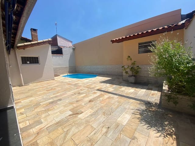 Foto do Casa - Casa com 3 dormitórios para alugar, 90 m² por R$ 2.000,00/mês - Residencial União - São José dos Campos/SP | RUSSI IMÓVEIS