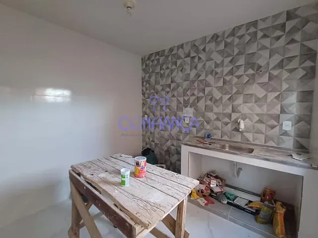Casa 2 quartos e 1 banheiro, para alugar, no bairro Campo Grande em Rio de Janeiro