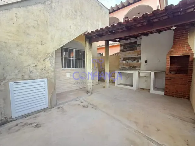 Casa 2 quartos e 1 banheiro, para alugar, no bairro Campo Grande em Rio de Janeiro