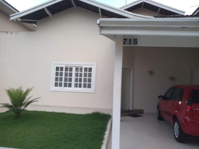Casa com 250m² 4 quartos e 3 banheiros, à venda, no bairro Urbanova em São José dos Campos