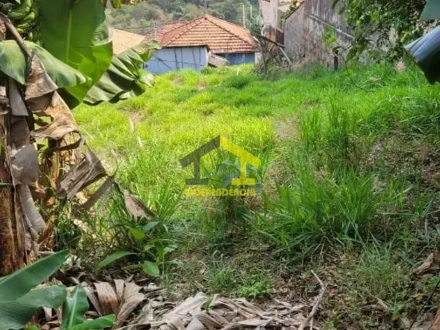 Casa com 320m² 2 quartos e 1 banheiro, à venda, no bairro Vila Cruzeiro em Itatiba