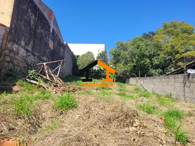 Casa com 320m² 2 quartos e 1 banheiro, à venda, no bairro Vila Cruzeiro em Itatiba