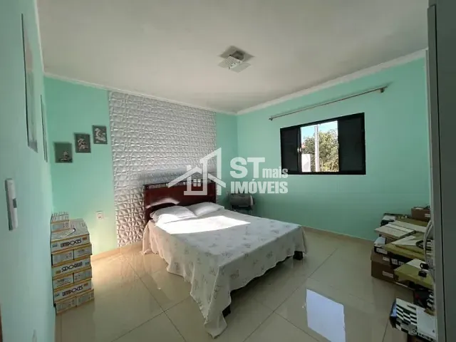 Casa com 200m² 3 quartos e 2 banheiros, à venda, no bairro Parque São Cristovão em Andradas
