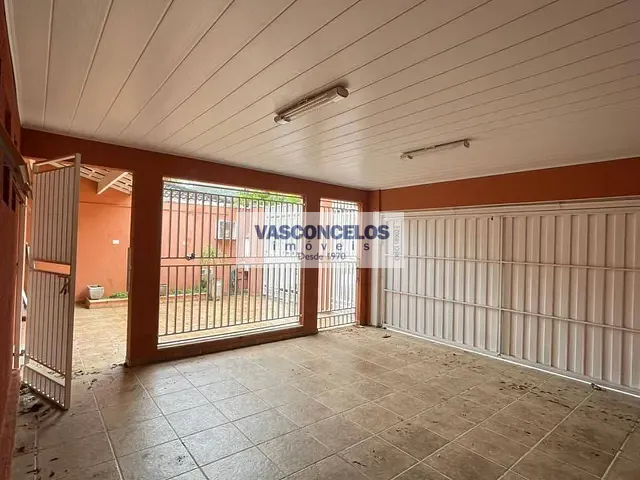 Casa com 250m² 4 quartos e 5 banheiros, à venda ou para alugar, no bairro Bosque dos Eucaliptos em São José dos Campos