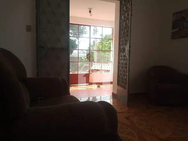 Casa com 750m² 4 quartos e 2 banheiros, à venda, no bairro Vila Progresso em Jundiaí