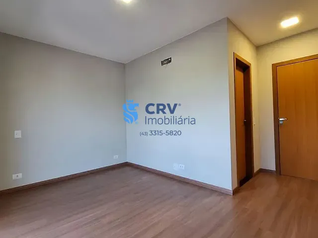 Casa com 138m² 3 quartos e 3 banheiros, à venda, no bairro Jardim Portal de Itamaracá em Londrina