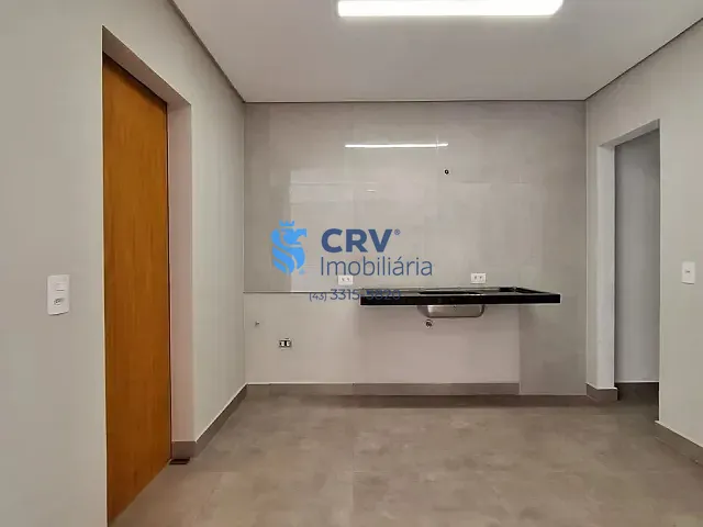 Casa com 138m² 3 quartos e 3 banheiros, à venda, no bairro Jardim Portal de Itamaracá em Londrina
