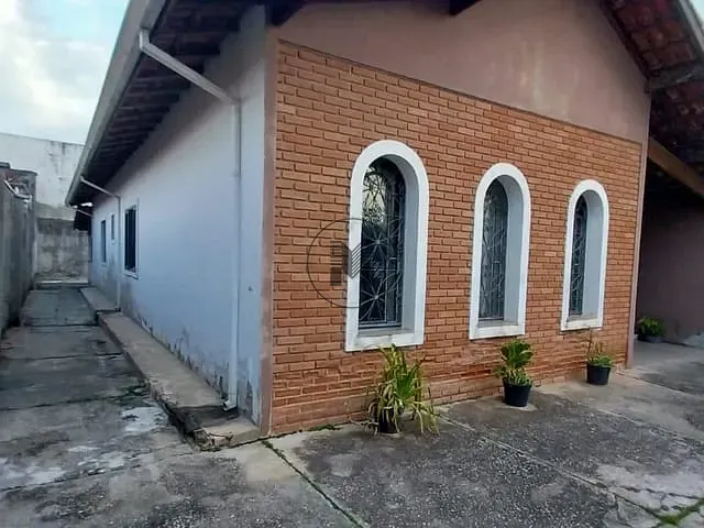 Casa 3 quartos e 2 banheiros, à venda, no bairro Loteamento Parque das Fontes em Tremembé