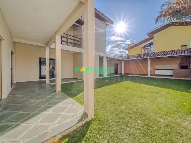 Casa 5 quartos e 6 banheiros, à venda, no bairro Urbanova em São José dos Campos