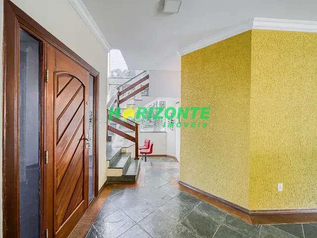 Casa 5 quartos e 6 banheiros, à venda, no bairro Urbanova em São José dos Campos