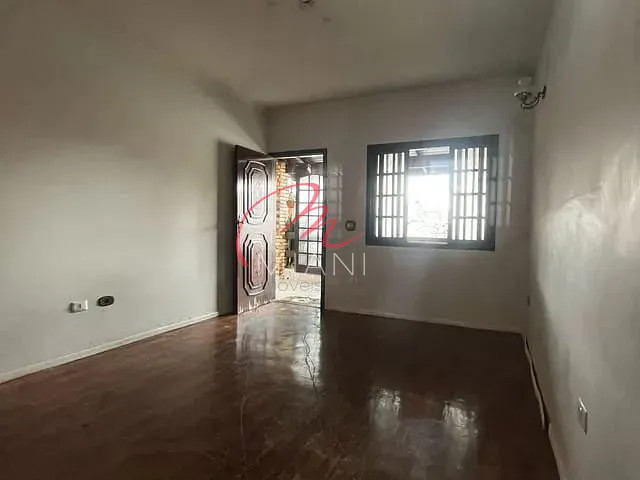 Casa 5 quartos e 2 banheiros, à venda, no bairro Jardim D'Abril em São Paulo