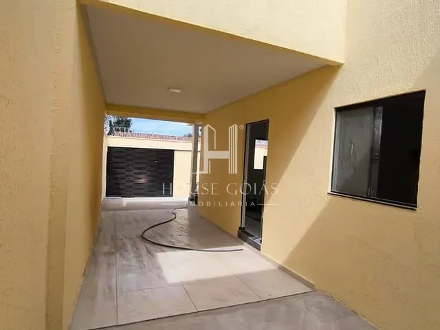 Casa com 250m² 3 quartos e 2 banheiros, à venda, no bairro Jardim Tiradentes em Aparecida de Goiânia