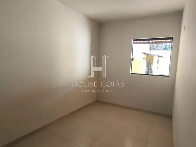 Casa com 250m² 3 quartos e 2 banheiros, à venda, no bairro Jardim Tiradentes em Aparecida de Goiânia