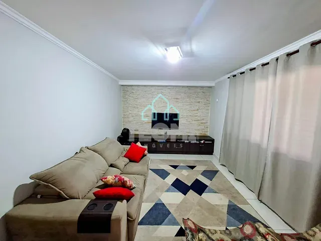 Casa 3 quartos e 3 banheiros, à venda, no bairro Centro em Taubaté