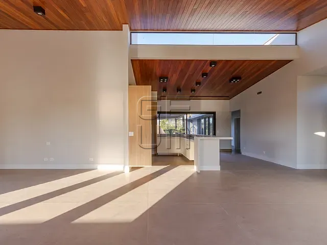 Casa com 1000m² 4 quartos e 5 banheiros, à venda, no bairro Estância Santa Paula em Londrina