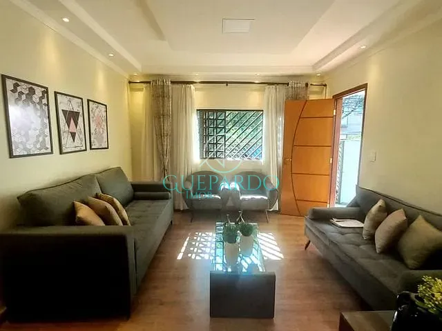 Casa com 250m² 4 quartos e 3 banheiros, à venda, no bairro Jardim Londrilar em Londrina