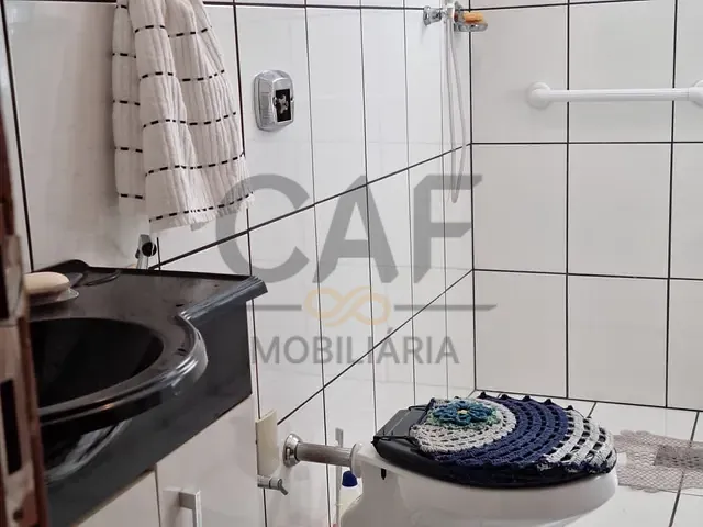 Casa com 336m² 3 quartos e 3 banheiros, à venda, no bairro Parque Residencial Imigrantes em Holambra