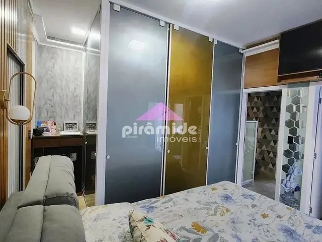 Casa com 120m² 2 quartos e 1 banheiro, à venda, no bairro Balneário Mar Azul em Caraguatatuba
