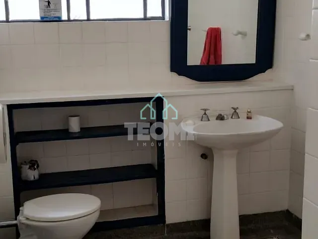 Casa com 270m², à venda, no bairro Centro em Taubaté