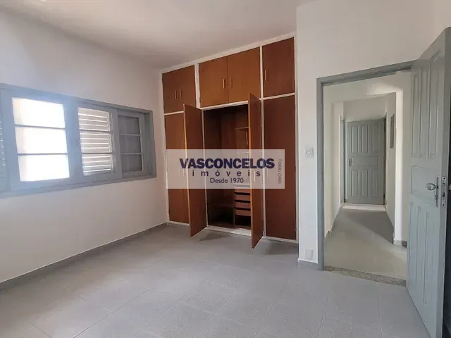 Casa com 147m² 4 quartos e 3 banheiros, para alugar, no bairro Jardim Bela Vista em São José dos Campos