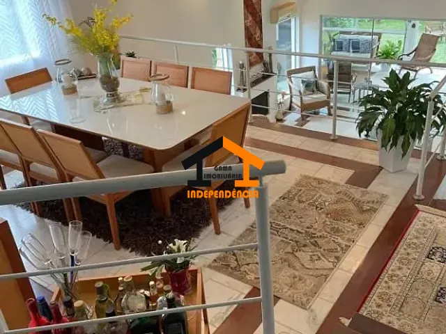 Casa com 600m² 2 quartos e 2 banheiros, à venda, no bairro Jardim do Golf I em Jandira