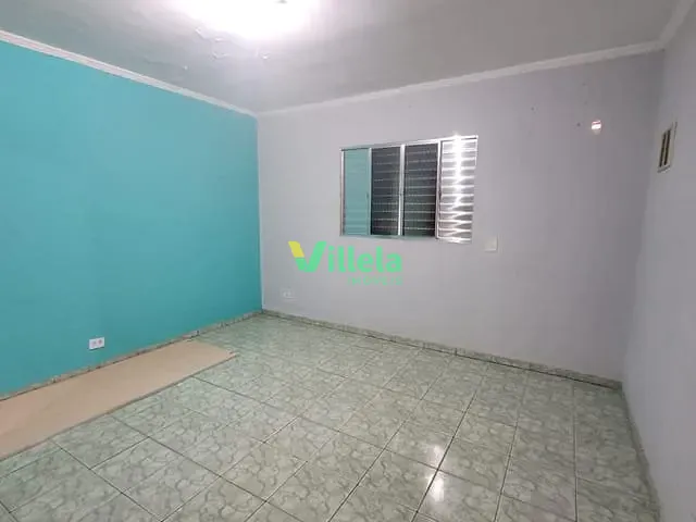 Casa 1 quarto e 1 banheiro, à venda, no bairro Jardim Luana em Itaquaquecetuba