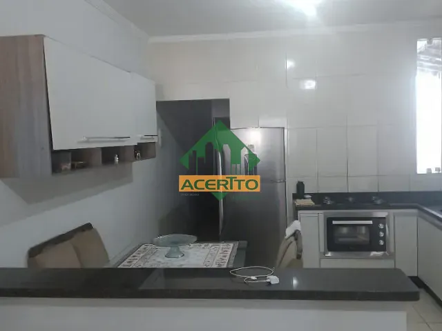 Casa com 125m² 2 quartos e 1 banheiro, à venda, no bairro Lago Azul em Araçatuba