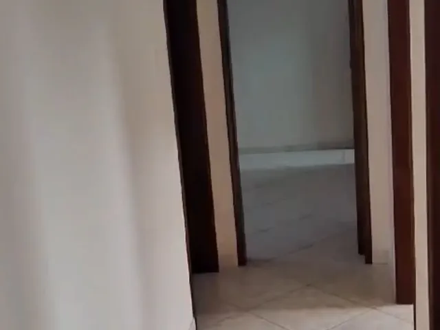Casa 3 quartos e 2 banheiros, à venda, no bairro Miramar em Macaé