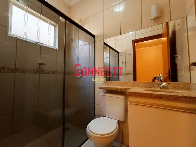 Casa com 160m² 3 quartos e 2 banheiros, à venda, no bairro Jardim Ouro Branco em Ribeirão Preto