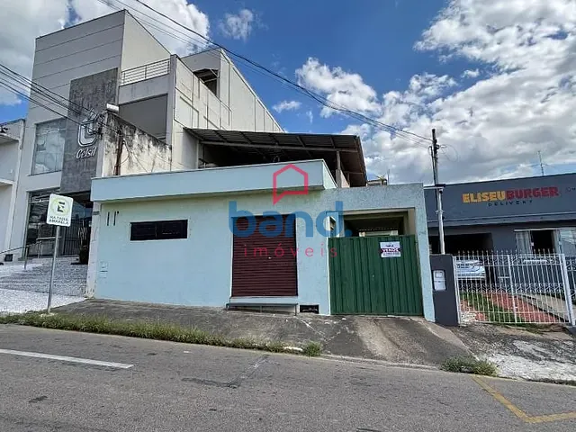 Casa com 242m² 4 quartos e 4 banheiros, à venda, no bairro Centro em Porto Feliz