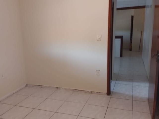 Casa 2 quartos e 2 banheiros, à venda, no bairro Caçapava Velha em Caçapava