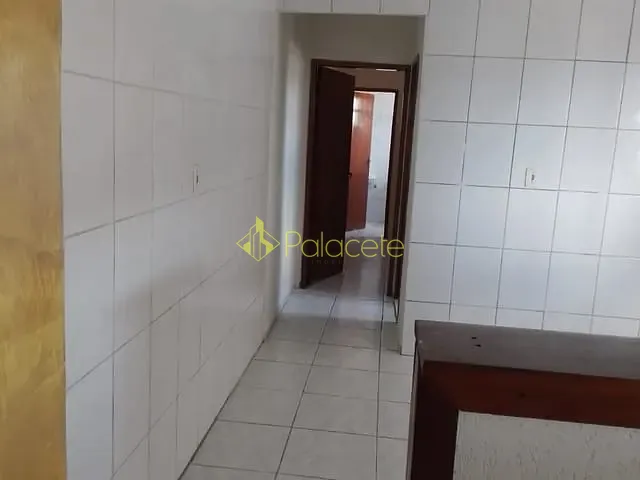 Casa 2 quartos e 2 banheiros, à venda, no bairro Caçapava Velha em Caçapava