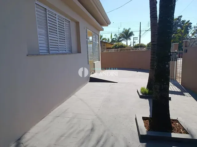 Casa com 1m² 3 quartos e 1 banheiro, para alugar, no bairro Jardim Arrivabene em Artur Nogueira