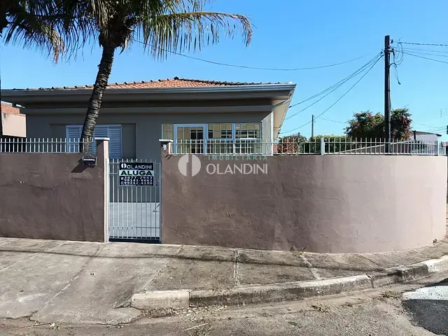 Casa com 1m² 3 quartos e 1 banheiro, para alugar, no bairro Jardim Arrivabene em Artur Nogueira