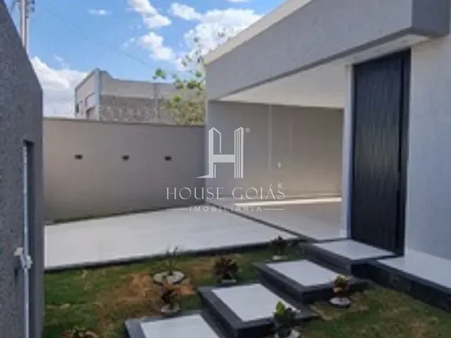 Casa com 378m² 3 quartos e 4 banheiros, à venda, no bairro Setor Faiçalville em Goiânia