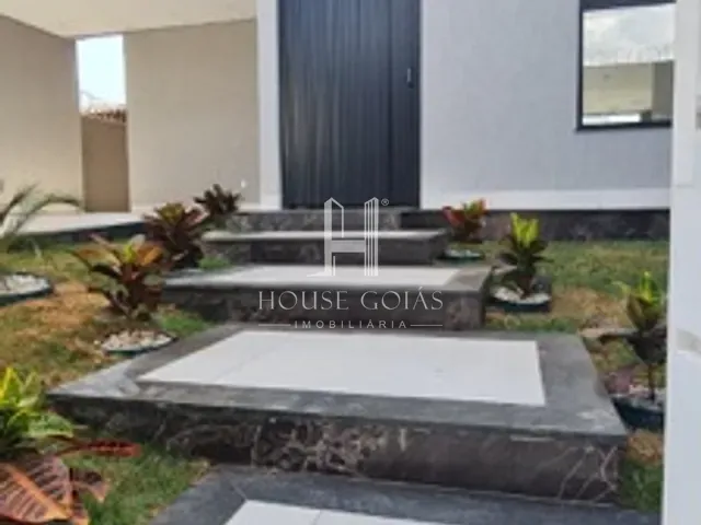 Casa com 378m² 3 quartos e 4 banheiros, à venda, no bairro Setor Faiçalville em Goiânia