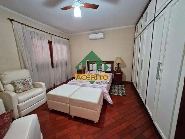 Casa com 600m² 3 quartos e 6 banheiros, à venda, no bairro Santana em Araçatuba
