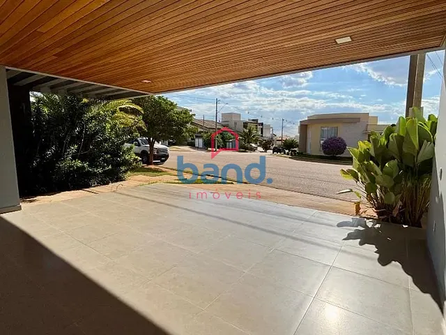 Casa com 450m² 3 quartos e 5 banheiros, à venda, no bairro Portal Ville Flamboyant em Porto Feliz