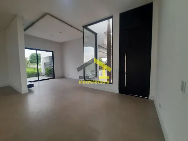 Casa com 1000m² 4 quartos e 6 banheiros, à venda, no bairro Kurumin em Itu