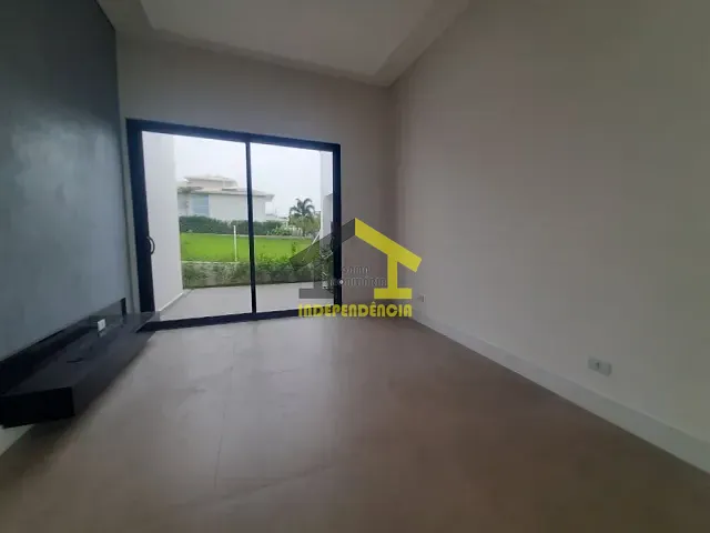 Casa com 1000m² 4 quartos e 6 banheiros, à venda, no bairro Kurumin em Itu