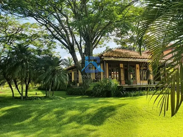 Casa com 6200m² 4 quartos e 3 banheiros, à venda, no bairro Baronesa em Bragança Paulista