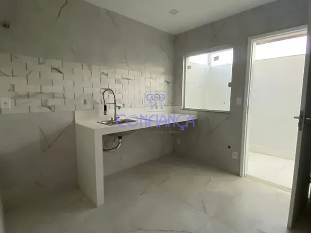 Casa 2 quartos e 5 banheiros, à venda, no bairro Itacuruça em Mangaratiba