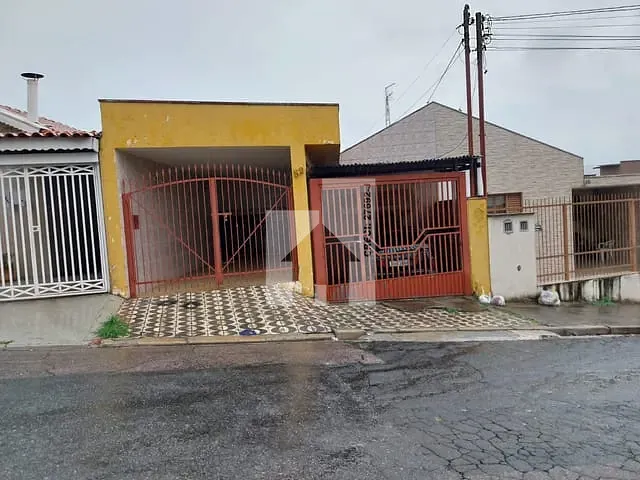 Casa 4 quartos e 1 banheiro, à venda, no bairro Vila Isabel Eber em Jundiaí