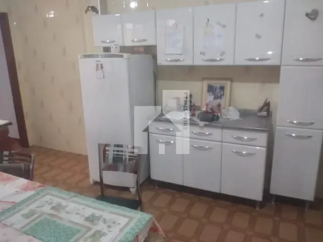 Casa 4 quartos e 1 banheiro, à venda, no bairro Vila Isabel Eber em Jundiaí