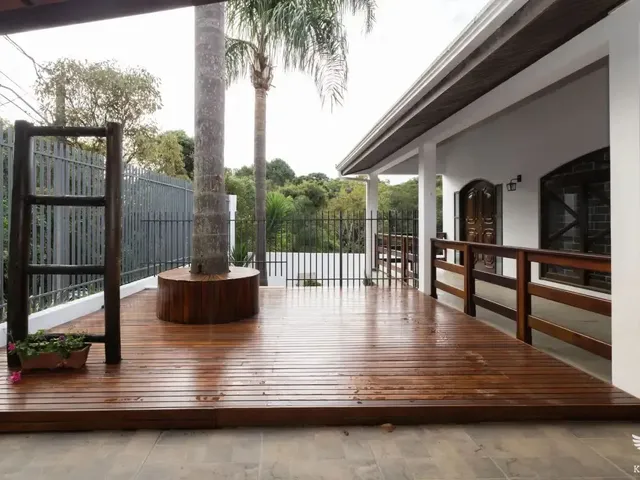 Casa com 388m² 2 quartos e 3 banheiros, à venda, no bairro Pilarzinho em Curitiba