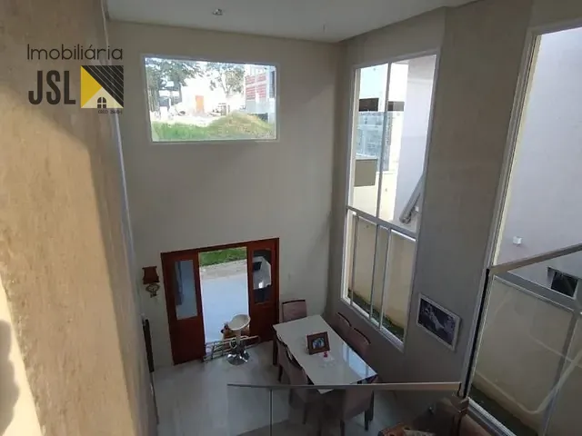 Casa com 250m² 3 quartos e 2 banheiros, à venda, no bairro Reserva do Vale em Caçapava