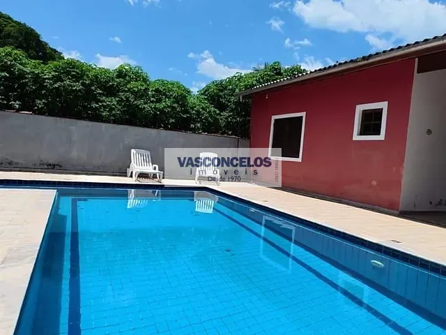 Casa com 662m² 4 quartos e 3 banheiros, à venda, no bairro Mar Verde II em Caraguatatuba